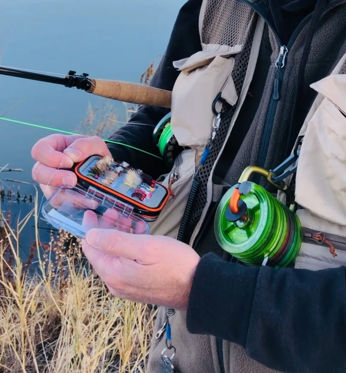 Access fly box